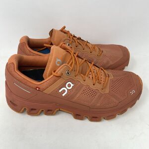 ON RUNNING Cloudventure Women's TRAIL Running Shoe Size 8 Orange
